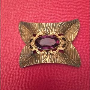 Vintage Gold & Amethyst Brooch